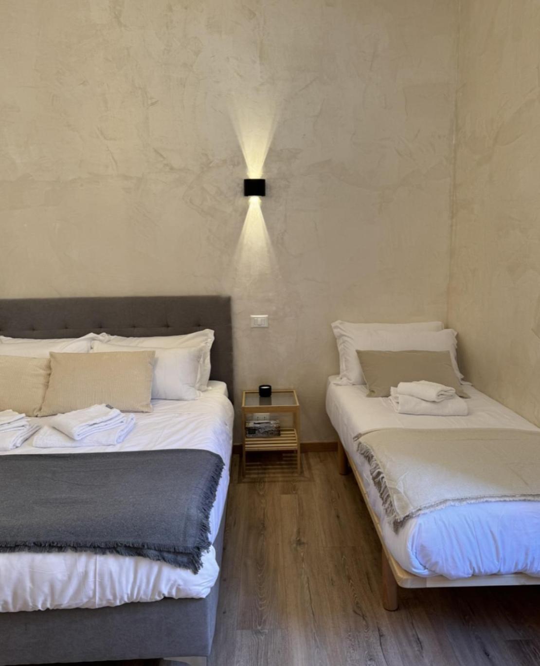 Ten Miles Guesthouse Roma Exterior photo